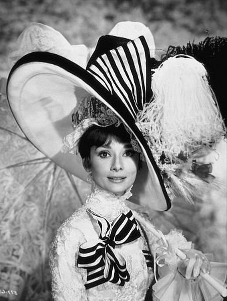 33-99 Audrey Hepburn and Mel Ferrer Los Angeles CA