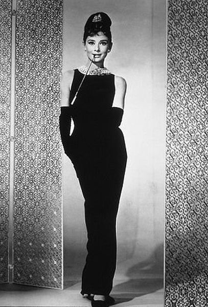 5596-5 "Breakfast At Tiffany's" Audrey Hepburn and George Peppard