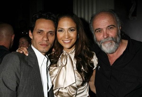 Jennifer Lopez, Marc Anthony and Leon Ichaso at event of El cantante