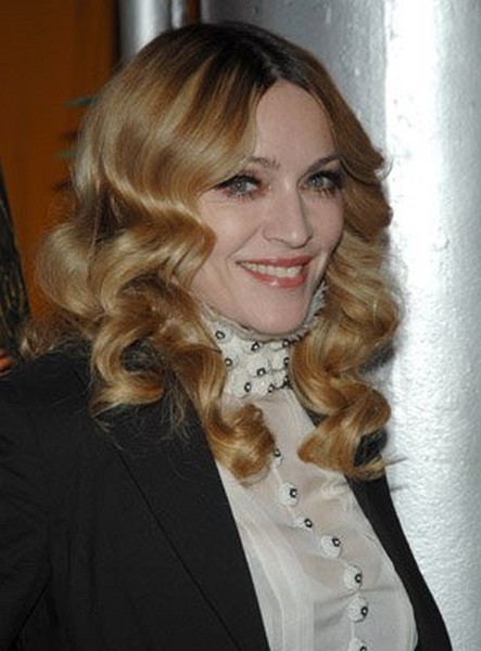 Madonna at event of Arthur and the Invisibles