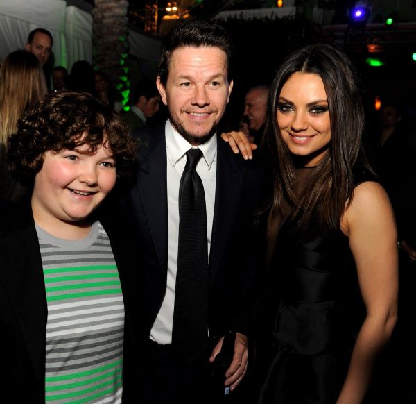 Mark Wahlberg, Mila Kunis and Aedin Mincks at event of Ted