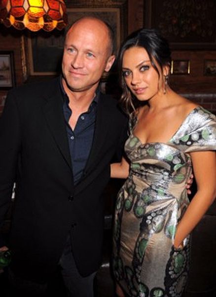 Mila Kunis and Mike Judge at event of Extract