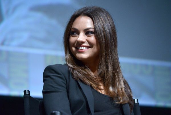 Mila Kunis at event of Oz: The Great and Powerful
