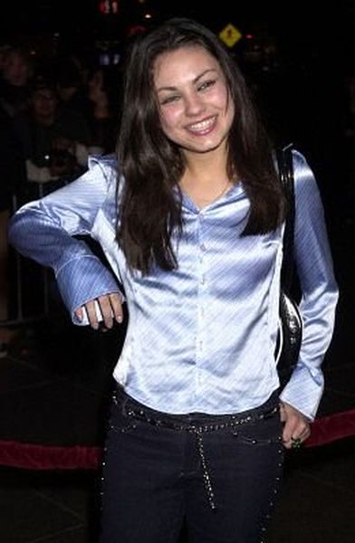 Mila Kunis at event of Snatch.