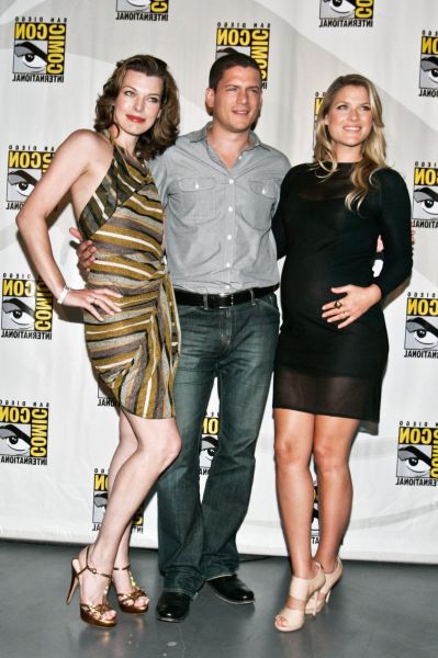 Milla Jovovich, Ali Larter and Wentworth Miller at event of Resident Evil: Afterlife