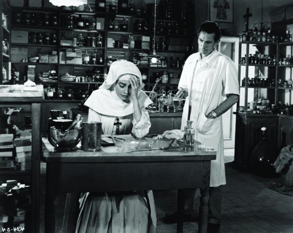 Still of Audrey Hepburn and Peter Finch in The Nun's Story