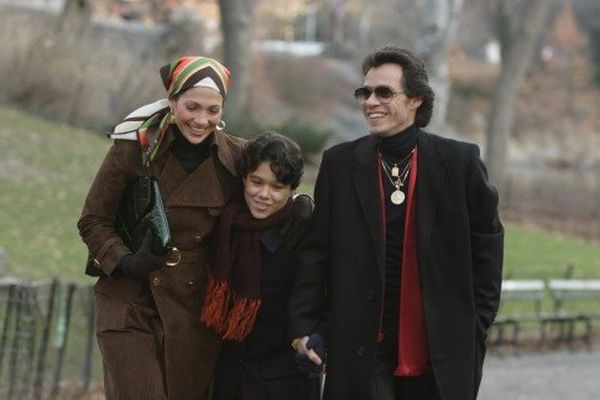 Still of Jennifer Lopez and Marc Anthony in El cantante