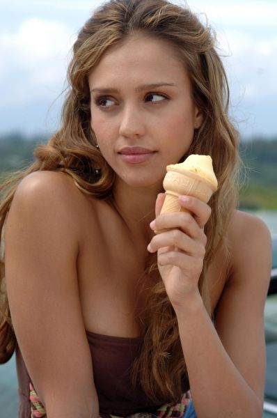 Still of Jessica Alba in Good Luck Chuck