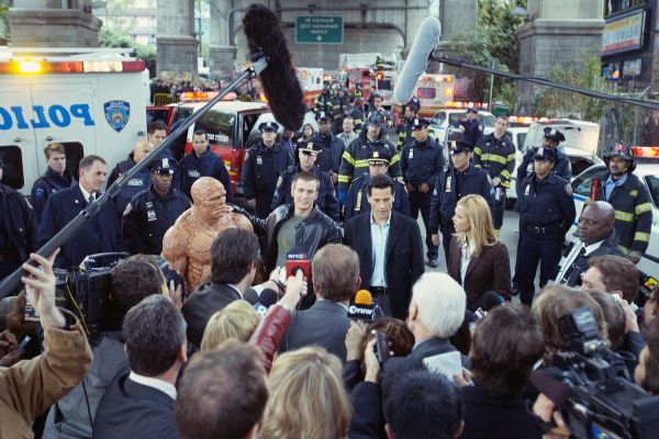 Still of Jessica Alba, Michael Chiklis, Chris Evans and Ioan Gruffudd in Fantastic Four