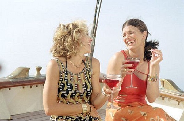 Still of Madonna and Jeanne Tripplehorn in Swept Away