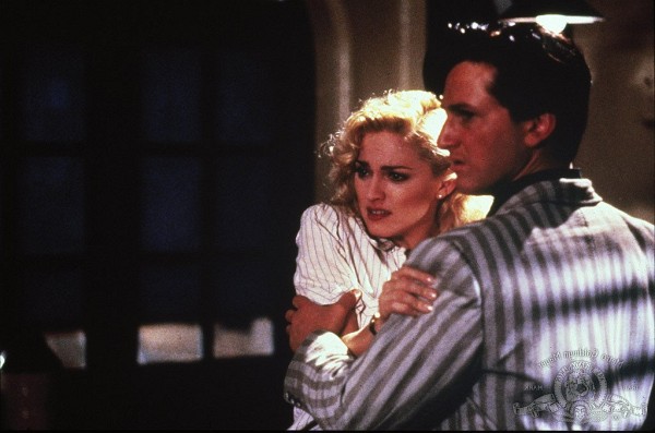 Still of Madonna and Sean Penn in Shanghai Surprise