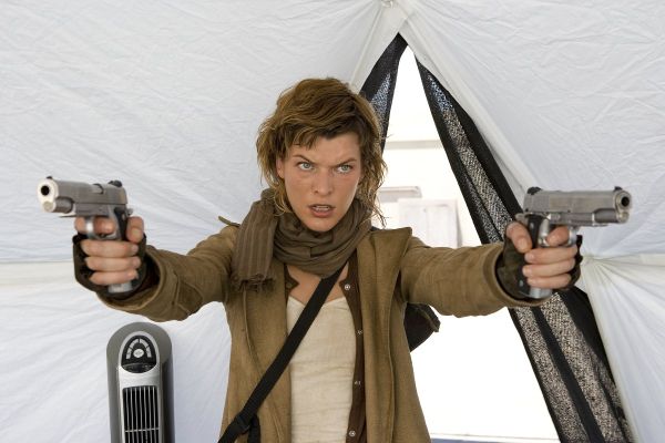 Still of Milla Jovovich in Resident Evil: Extinction