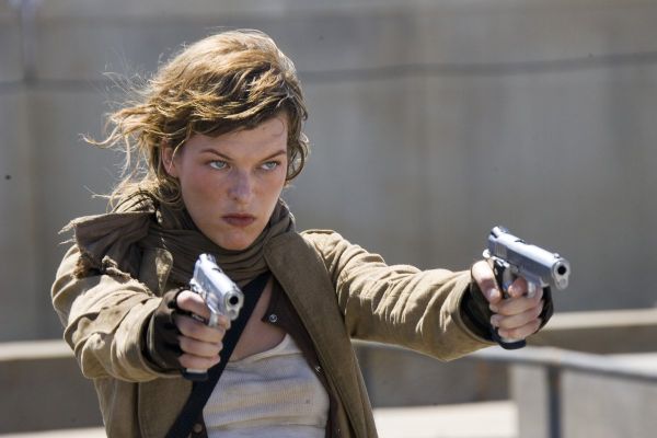Still of Milla Jovovich in Resident Evil: Extinction