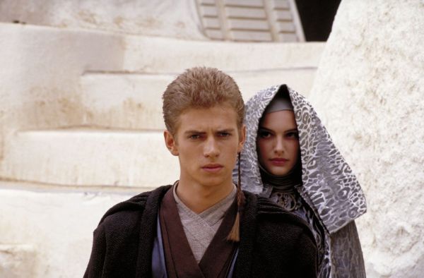 Still of Natalie Portman and Hayden Christensen in Star Wars: Episode II - Attack of the Clones