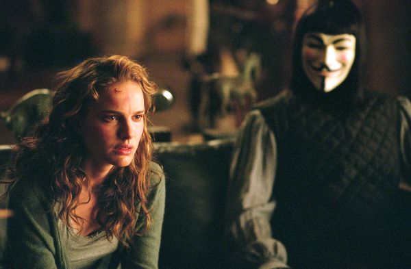 Still of Natalie Portman and Hugo Weaving in V for Vendetta