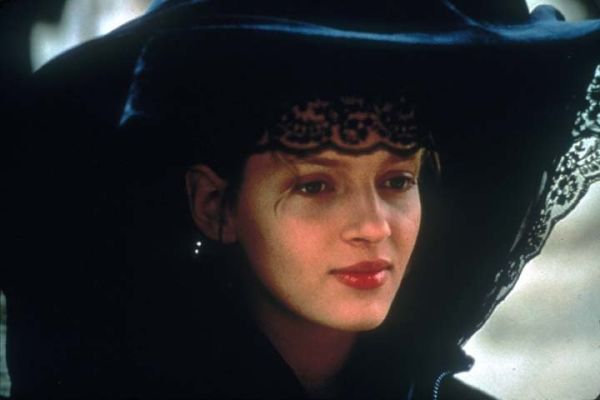 Still of Uma Thurman in The Adventures of Baron Munchausen