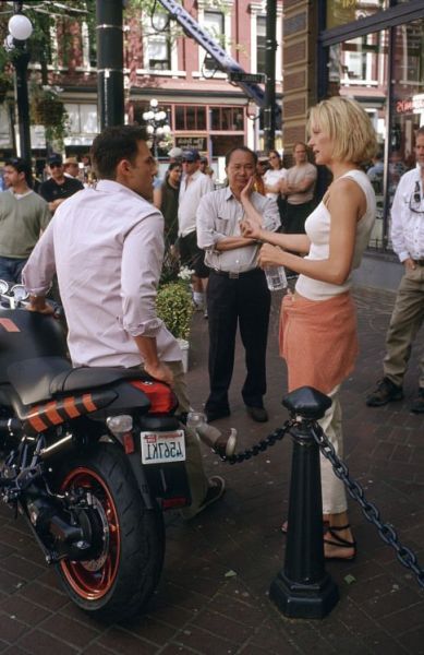 Uma Thurman, John Woo and Ben Affleck in Paycheck