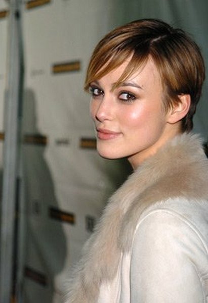 Keira Knightley at event of Pirates of the Caribbean: The Curse of the Black Pearl