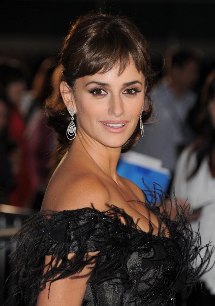 Penélope Cruz at event of Pirates of the Caribbean: On Stranger Tides