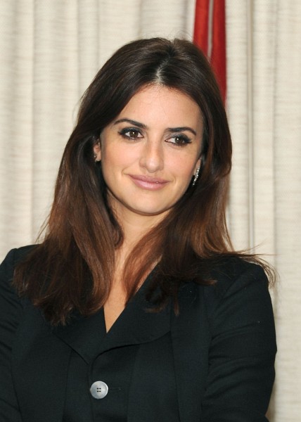 Penélope Cruz at event of To Rome with Love