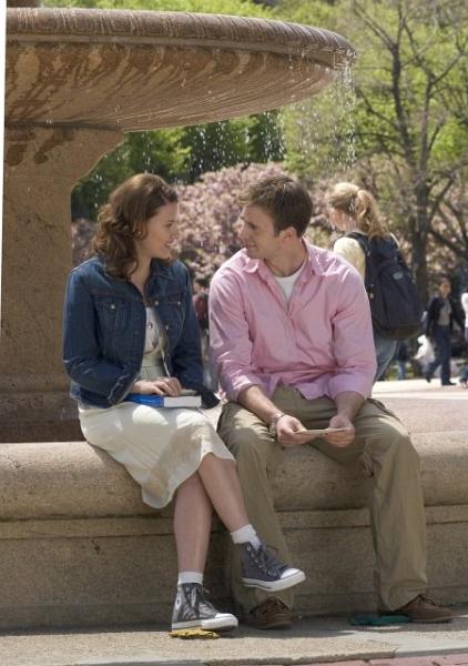 Still of Chris Evans and Scarlett Johansson in The Nanny Diaries