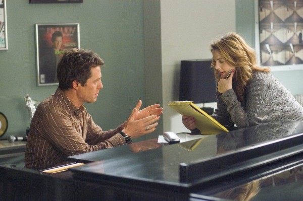 Still of Drew Barrymore and Hugh Grant in Music and Lyrics