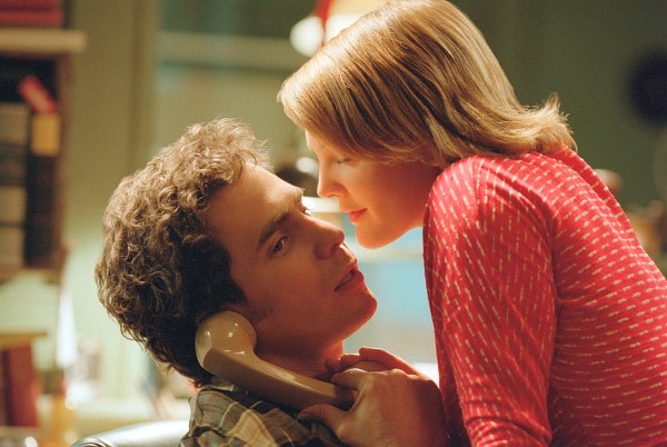 Still of Drew Barrymore and Sam Rockwell in Confessions of a Dangerous Mind