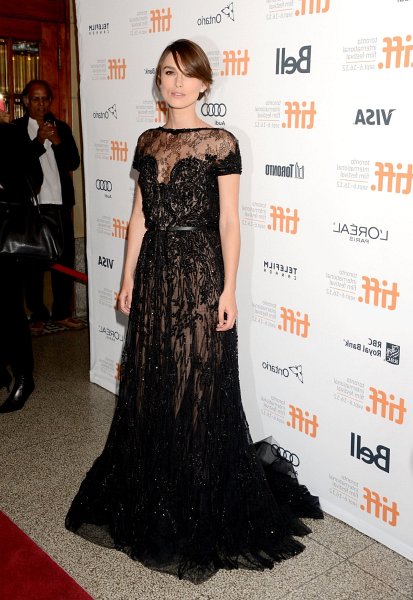 Still of Keira Knightley in Anna Karenina