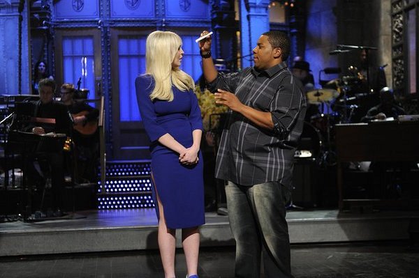 Still of Lindsay Lohan and Kenan Thompson in Saturday Night Live