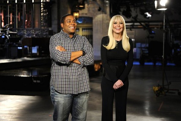 Still of Lindsay Lohan and Kenan Thompson in Saturday Night Live