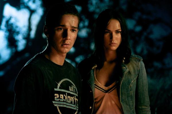 Still of Shia LaBeouf and Megan Fox in Transformers