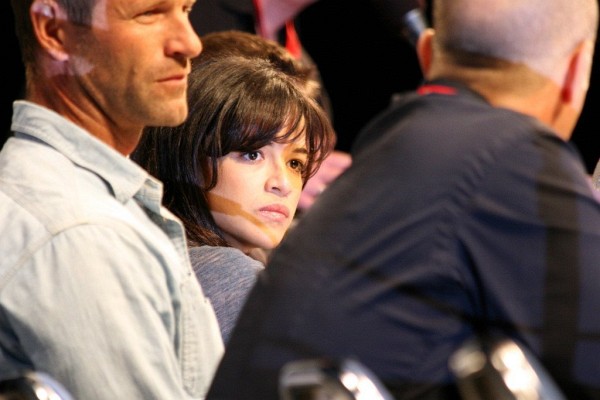 Photo: Aaron Eckhart and Michelle Rodriguez at event of Battle Los Angeles