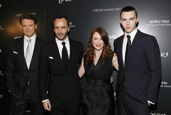 Colin Firth, Julianne Moore, Nicholas Hoult and Tom Ford at event of A Single Man