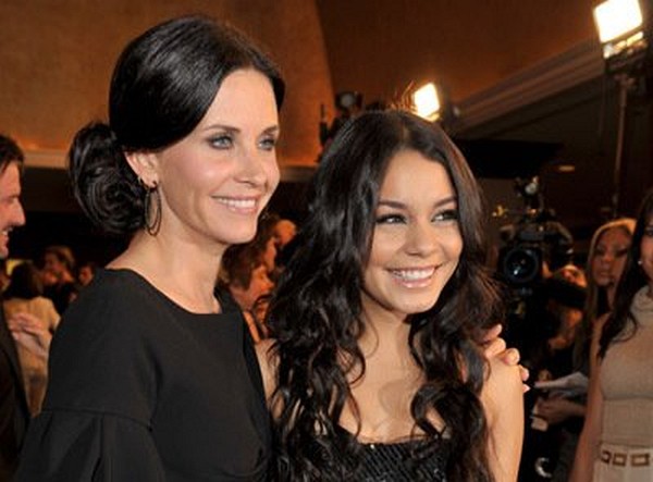 Courteney Cox and Vanessa Hudgens