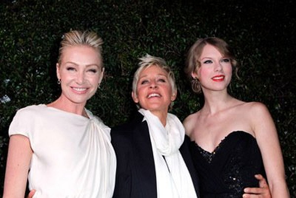 Ellen DeGeneres, Portia de Rossi and Taylor Swift