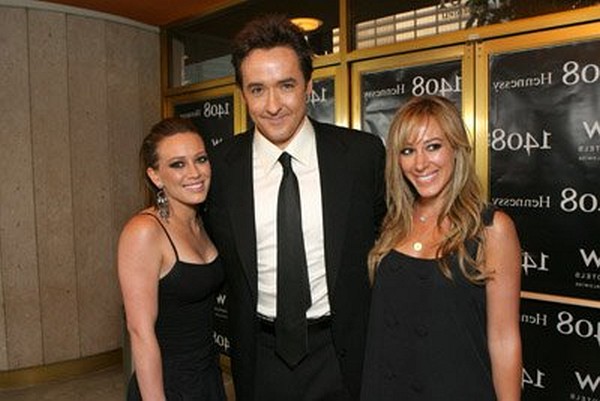 Photo: John Cusack, Haylie Duff and Hilary Duff at event of 1408