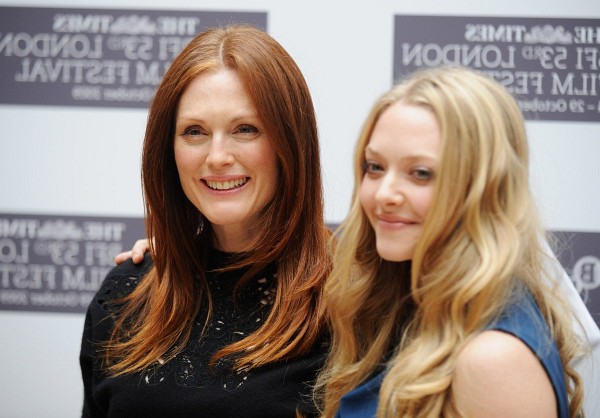 Julianne Moore and Amanda Seyfried