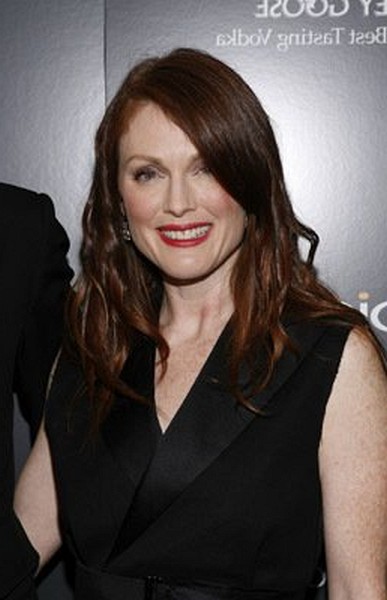 Julianne Moore at event of A Single Man
