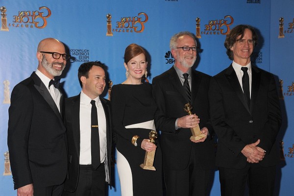 Julianne Moore, Jay Roach, Gary Goetzman, Steve Shareshian and Danny Strong