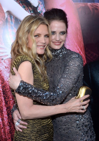 Michelle Pfeiffer and Eva Green at event of Dark Shadows