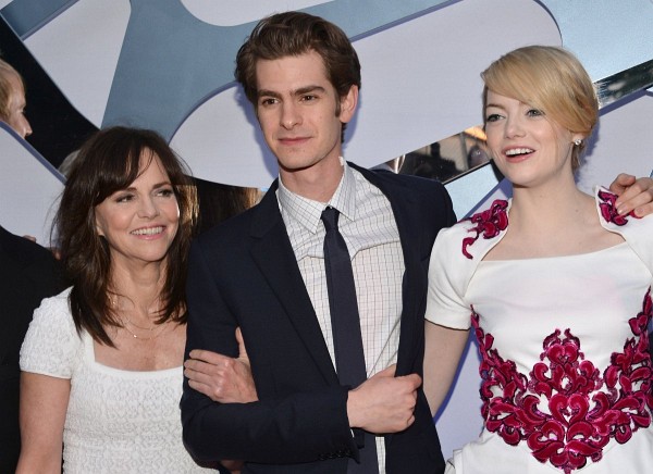 Sally Field, Emma Stone and Andrew Garfield at event of The Amazing Spider-Man