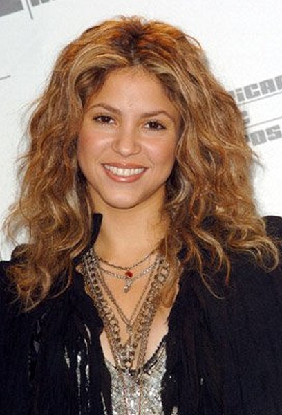 Shakira at event of 2005 American Music Awards
