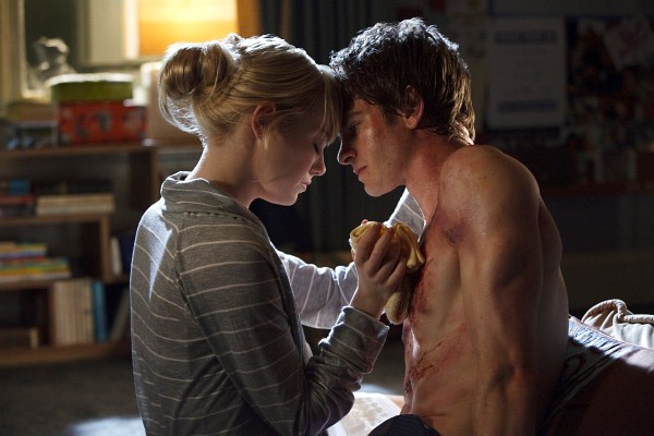 Still of Emma Stone and Andrew Garfield in The Amazing Spider-Man