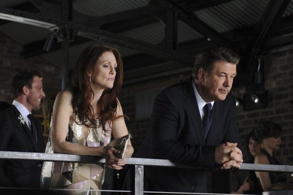 Still of Julianne Moore and Alec Baldwin in 30 Rock