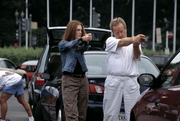 Still of Julianne Moore and Ridley Scott in Hannibal