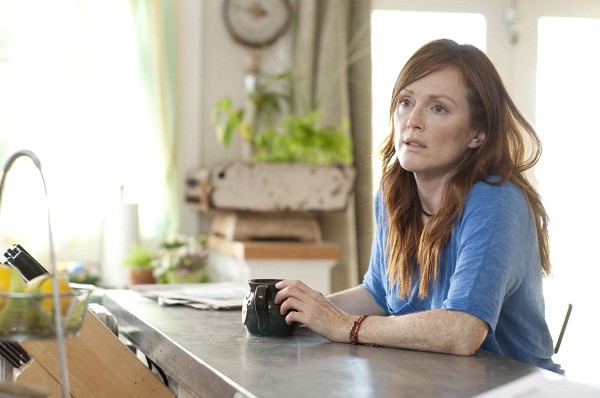 Still of Julianne Moore in The Kids Are All Right