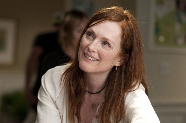 Still of Julianne Moore in The Kids Are All Right
