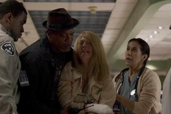 Still of Samuel L. Jackson and Julianne Moore in Freedomland