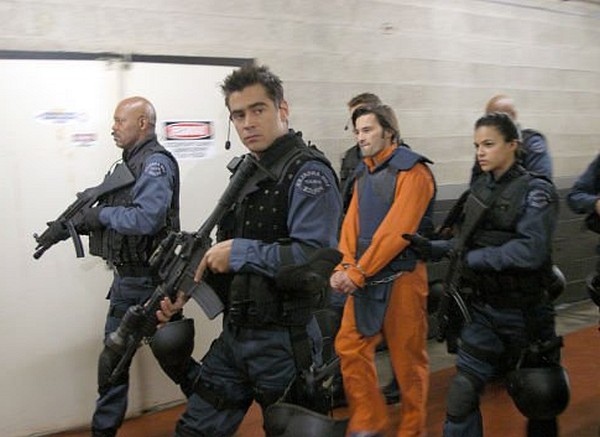 Photo: Still of Samuel L. Jackson, Colin Farrell, Olivier Martinez and Michelle Rodriguez in S.W.A.T.