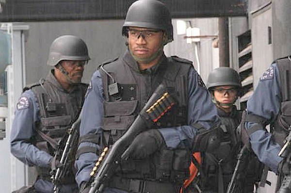 Photo: Still of Samuel L. Jackson, LL Cool J and Michelle Rodriguez in S.W.A.T.